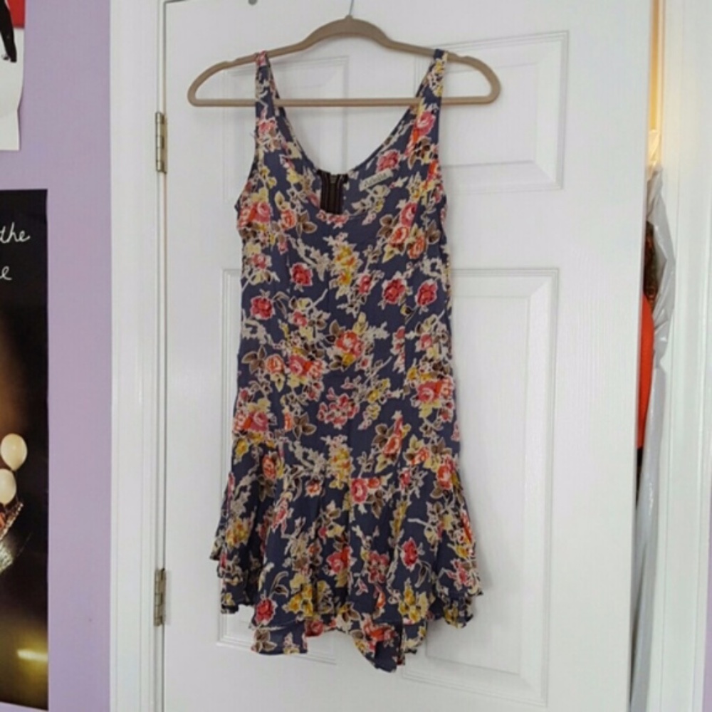 UO Ariella Zip Up Floral Spring Dress